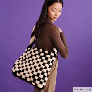 Tweekleurige handgebreide tas van Velvet